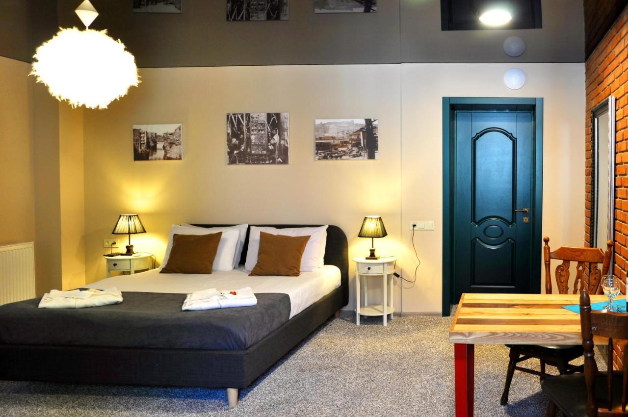 Art Hotel Claude Monet Tbiliszi Kültér fotó