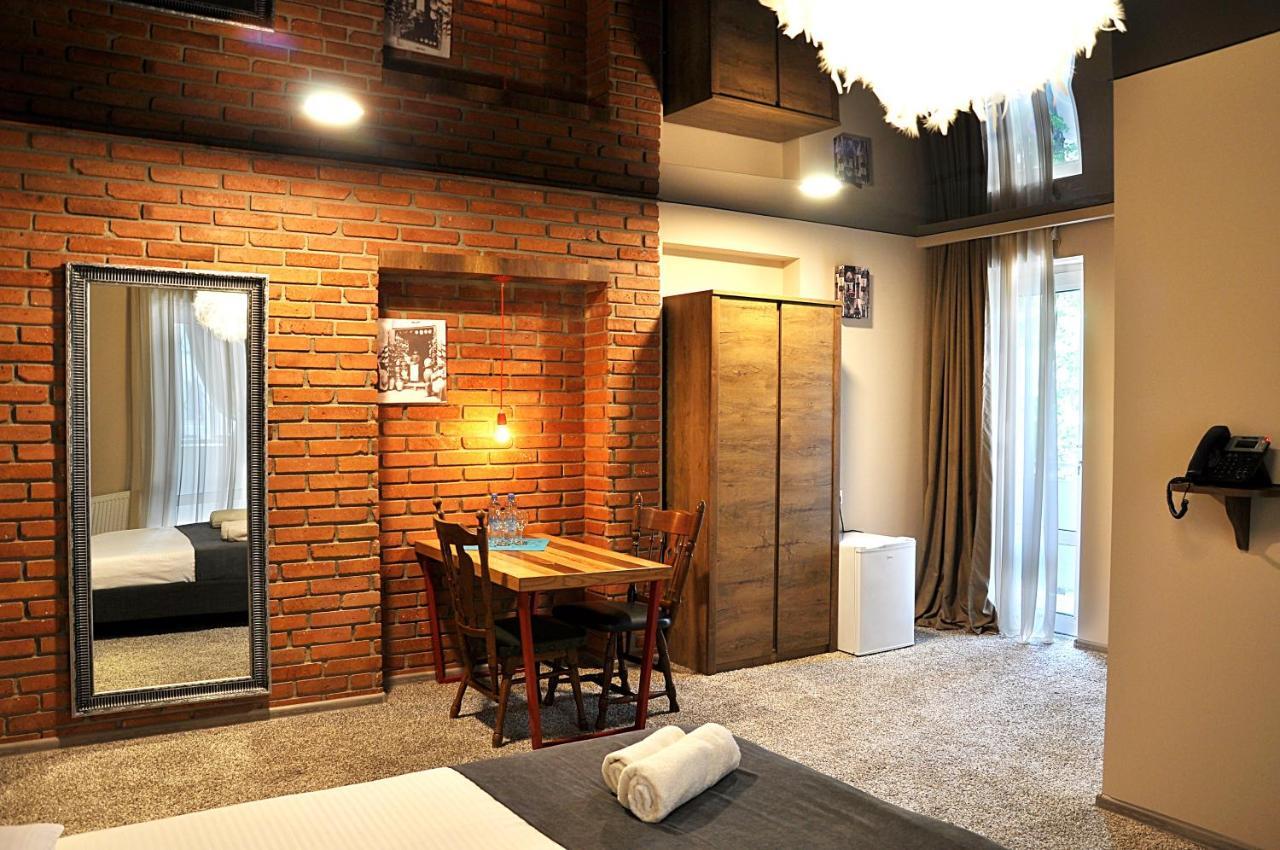 Art Hotel Claude Monet Tbiliszi Kültér fotó